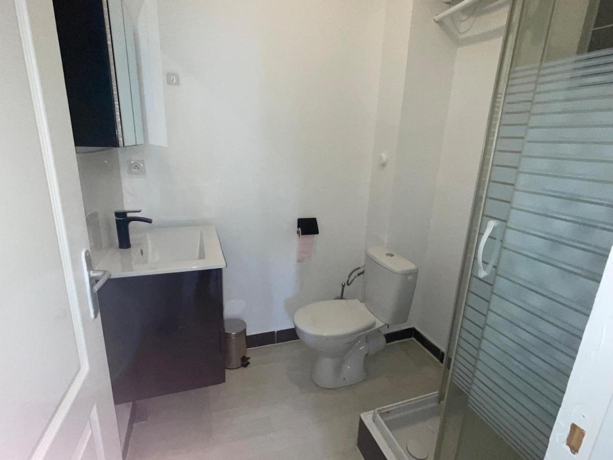 Studio Hotel Villeurbanne Centre Eksteriør bilde